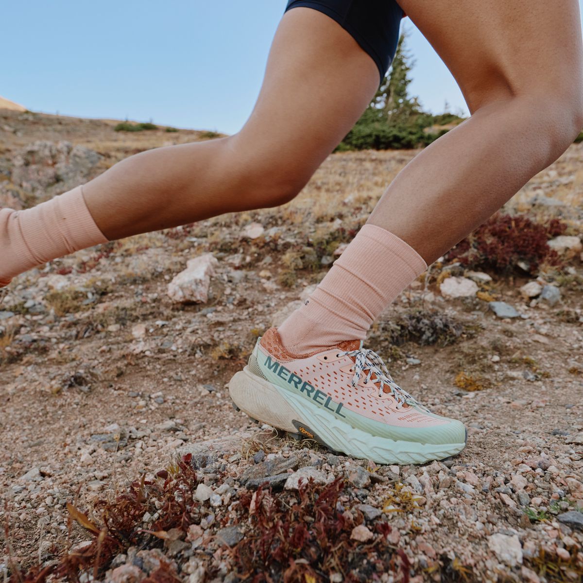 Merrell Exclusive Women's Agility Peak 5 Trail Running Shoes